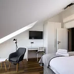 Luxury Lelu
