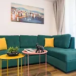 Apartment Luxury Lelu *
