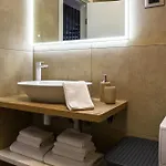 Luxury Lelu