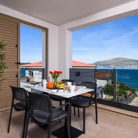 Apartman Luxury Lelu *