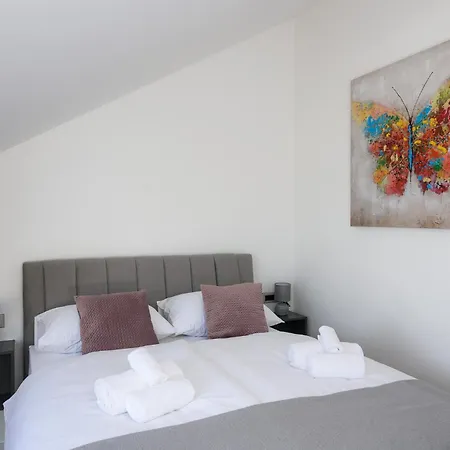 Luxury Lelu Apartman *