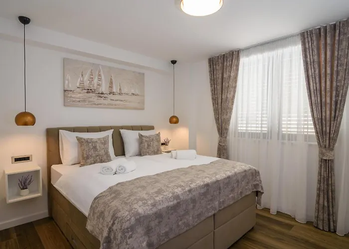 Luxury Lelu Apartman Trogir