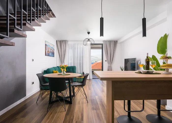 Apartman Luxury Lelu *