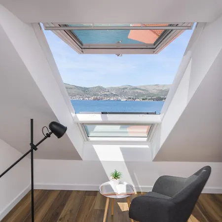 Διαμέρισμα Luxury Lelu